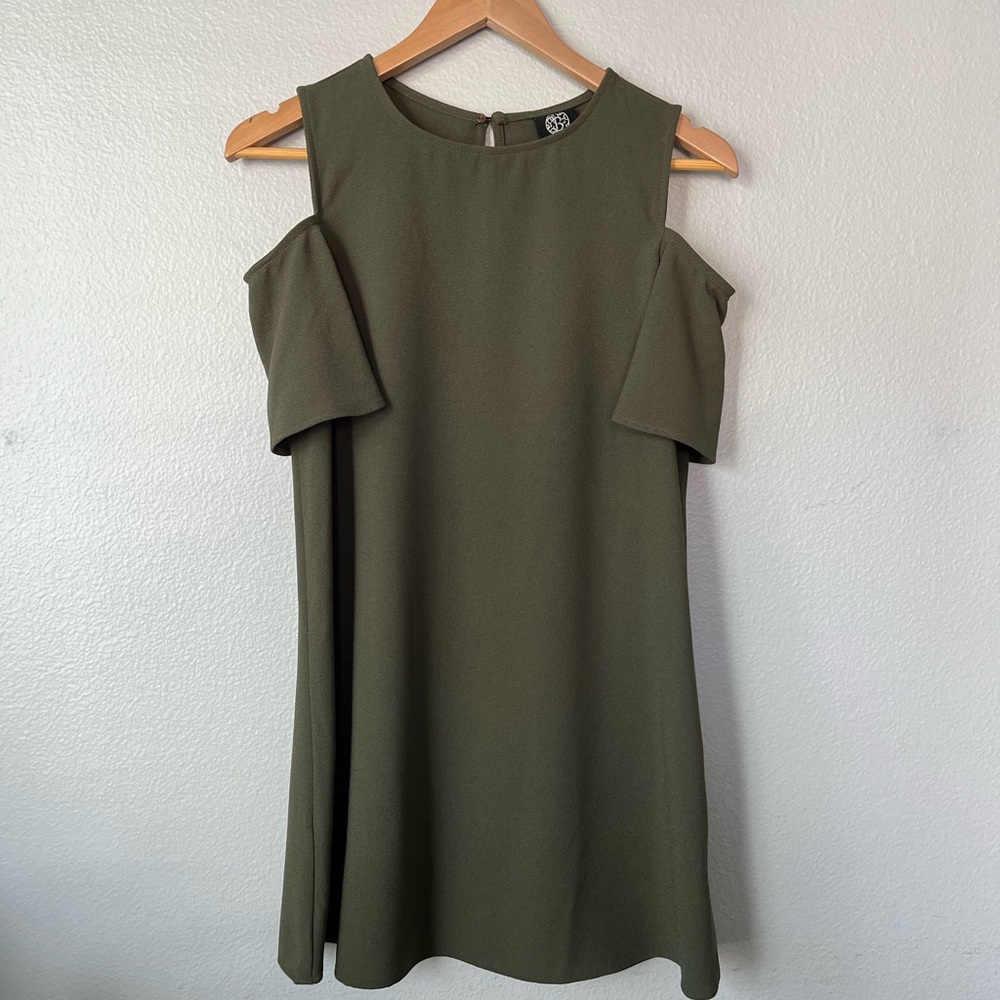 Nordstrom Bobeau olive green Petite dress